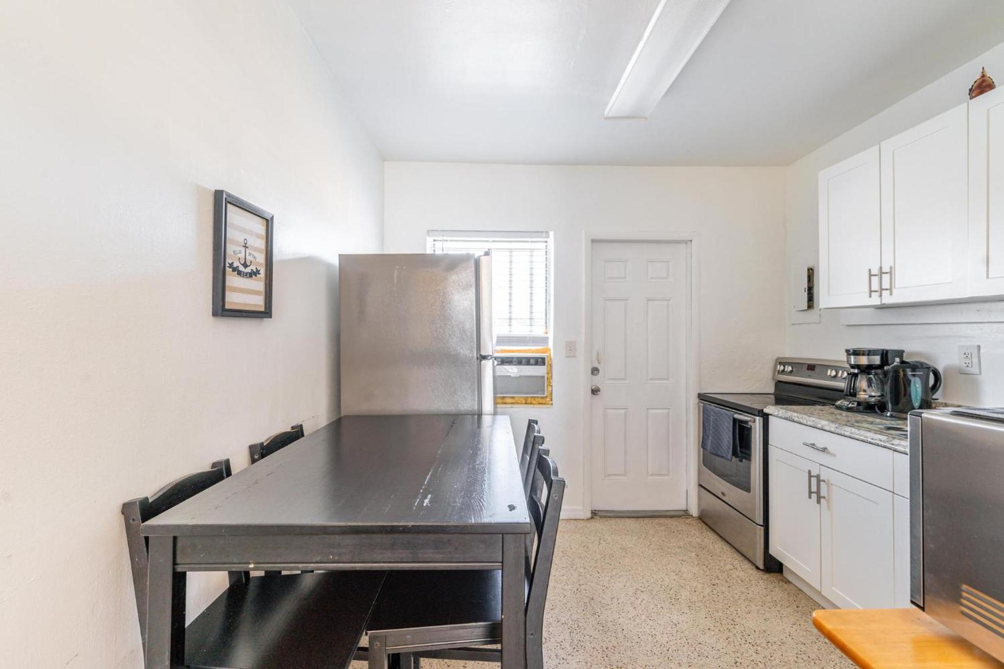 Miami Value And Convenience In The Heart Of Miami Near Downtown And The Beaches Exterior photo